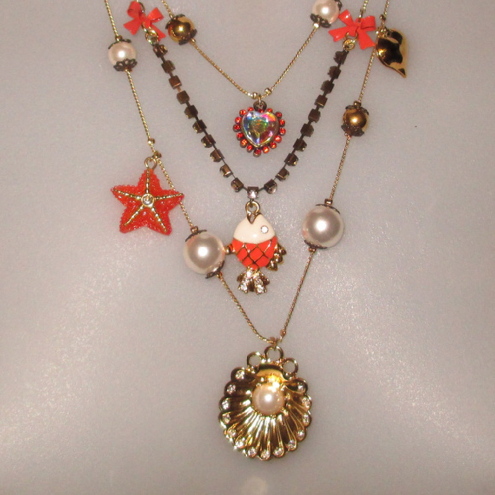Betsey Johnson Under the Sea Floating Station